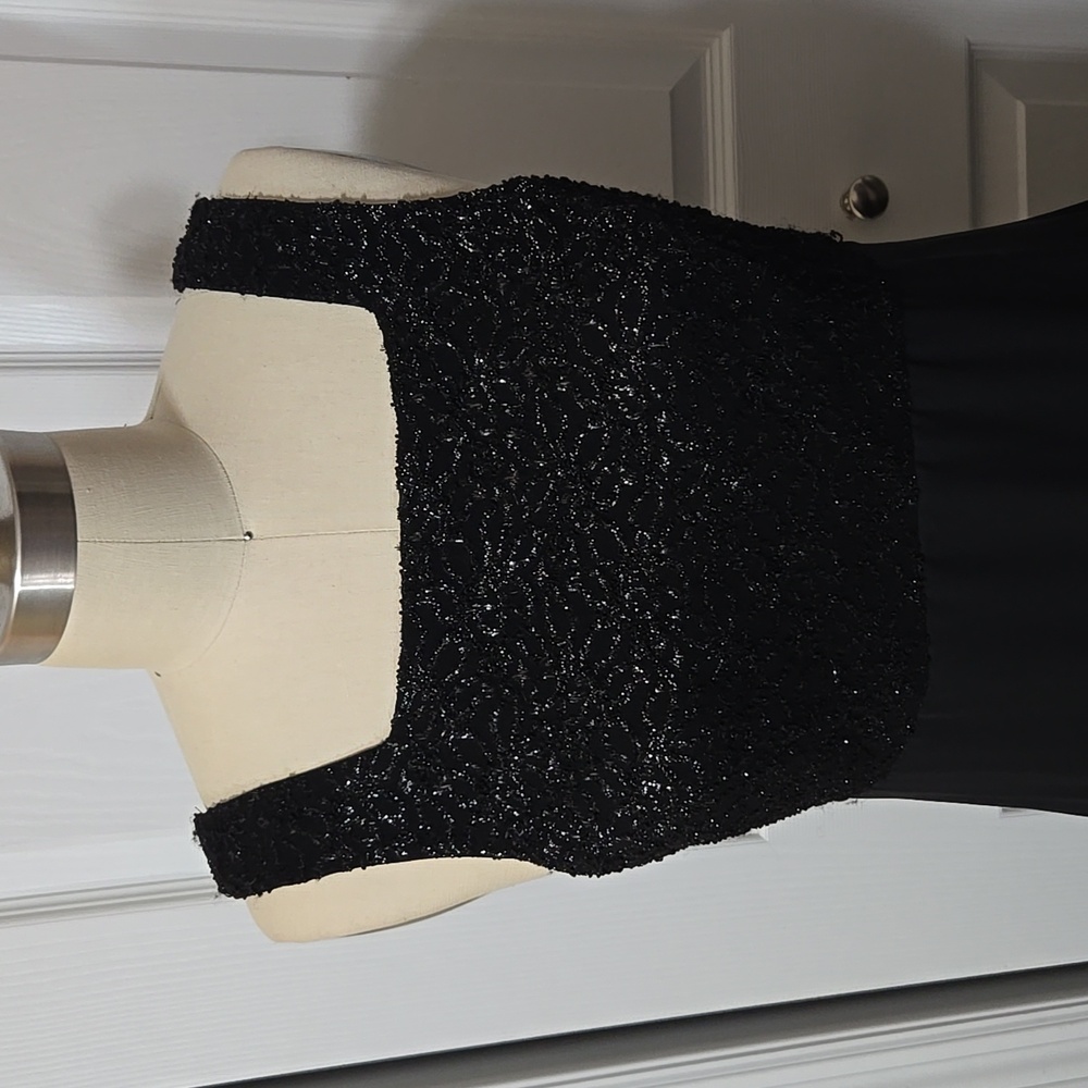 Rhapsody Black Evening Gown - Picture 5 of 10